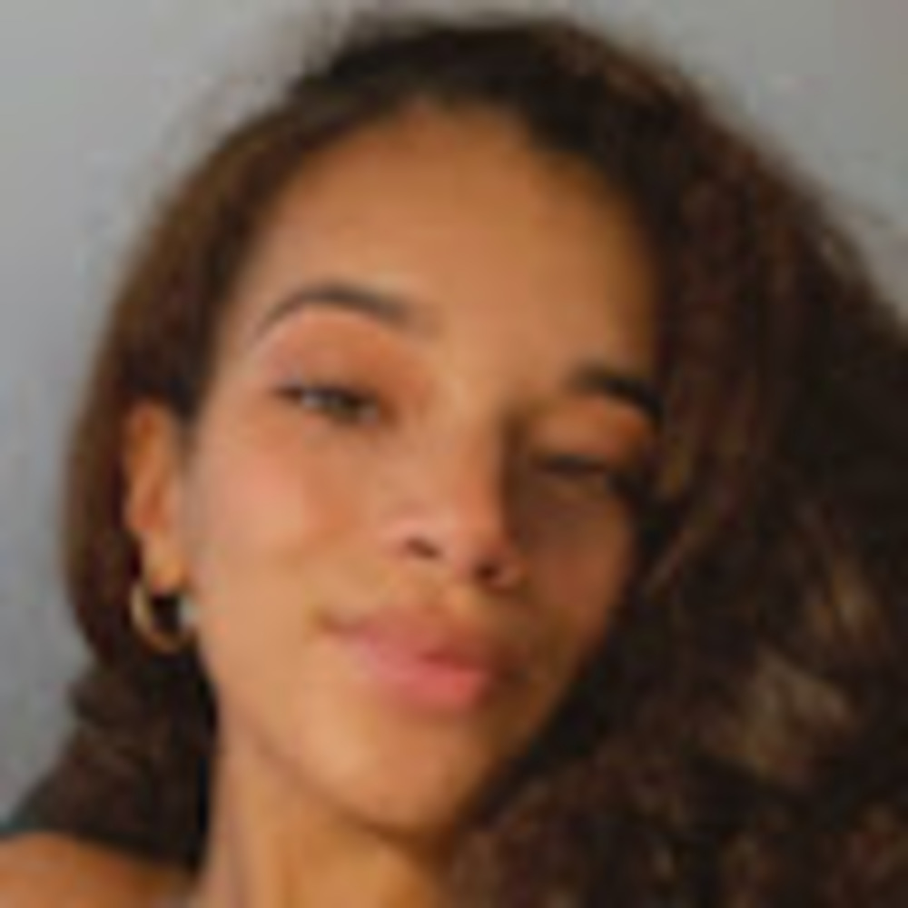 Meet your Posher, Alexisamw